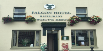 Falcon Hotel